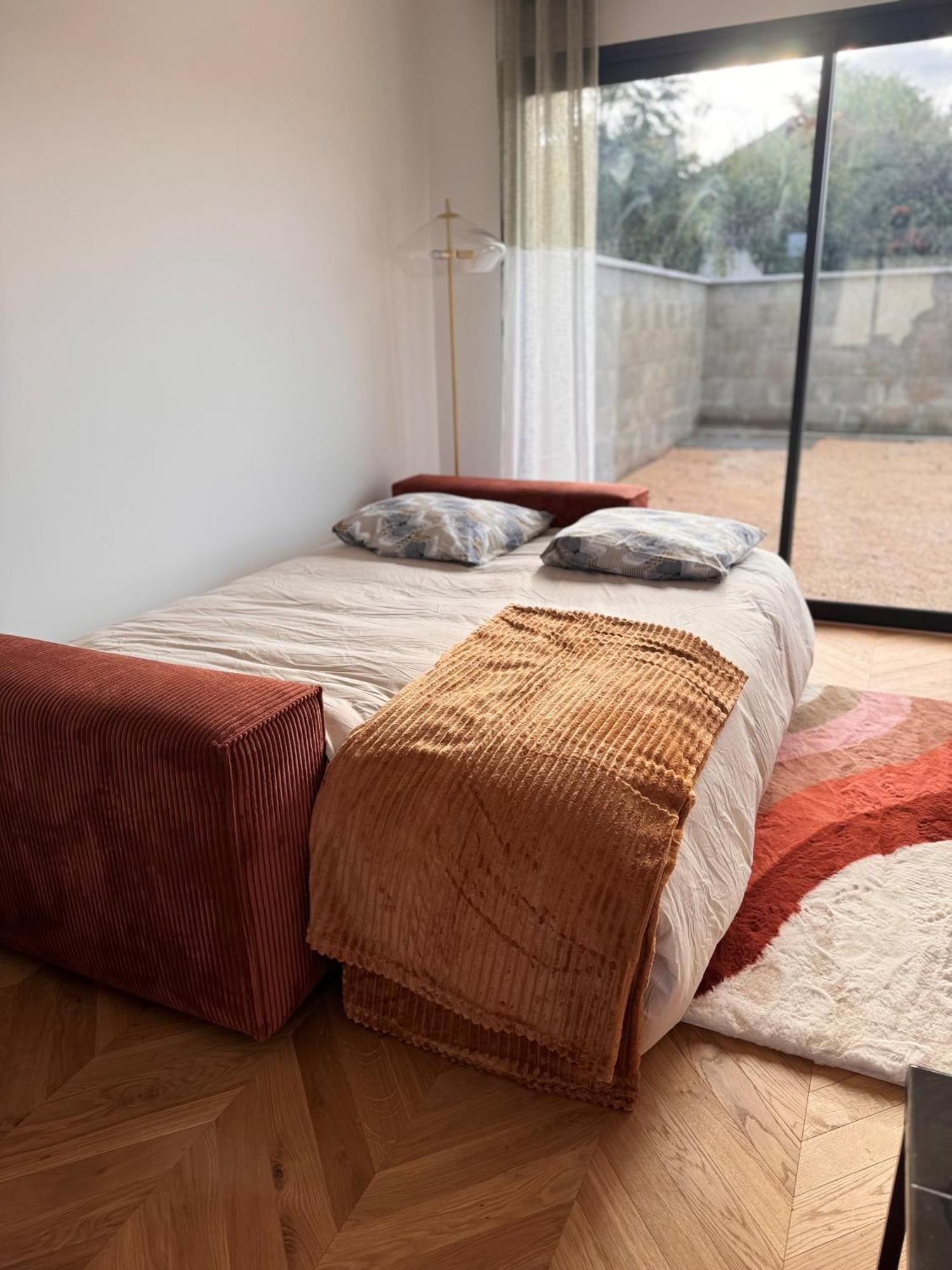 Maison Individuelle Avec Jardin Terrasse Proche Lyon Croix Rousse Caluire-et-Cuire Buitenkant foto